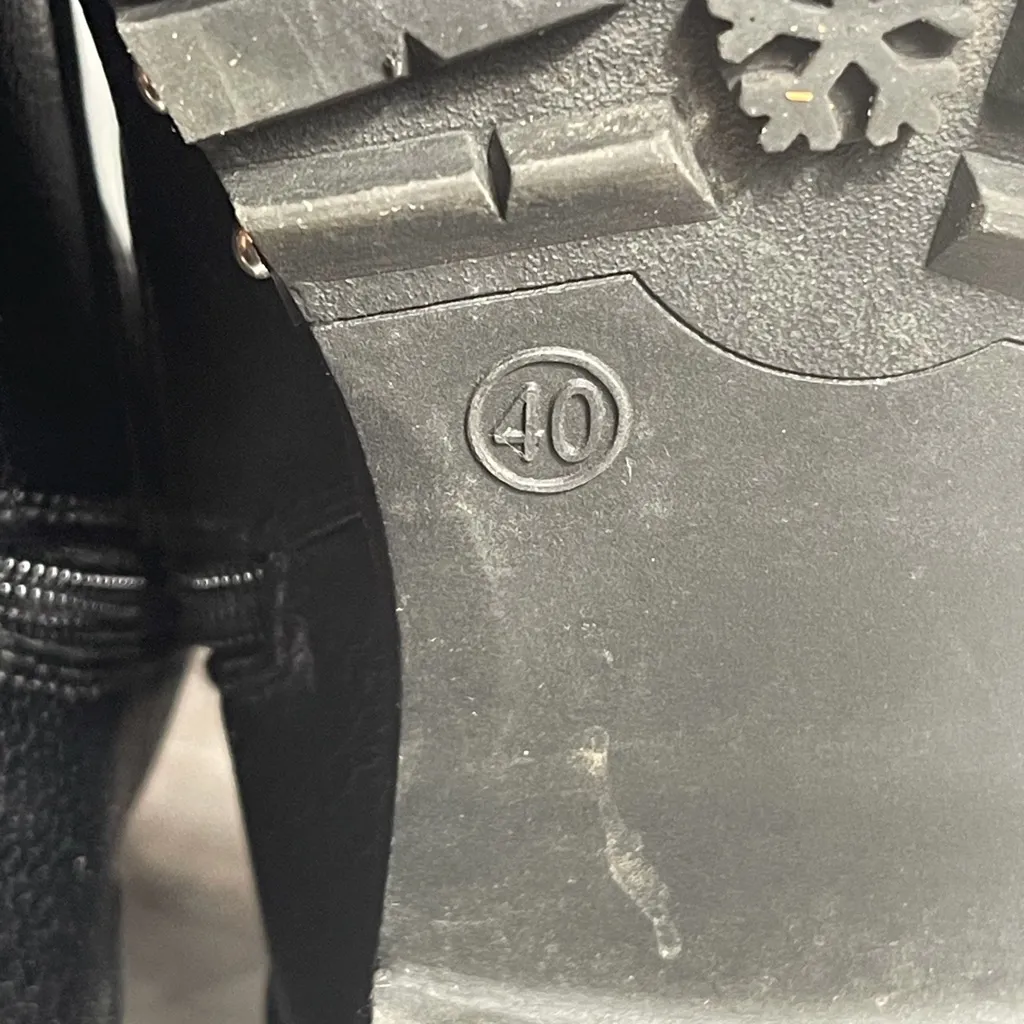 Black Chain Combat Ankle Boots Womens US 9.5–10.5 EU 40 Studded Lug Sole - Image 9