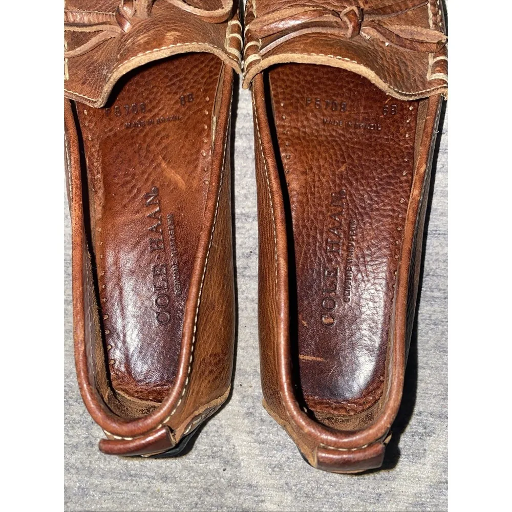 Womens Cole Haan Flat Slip On Loafers Size 6 - Image 3