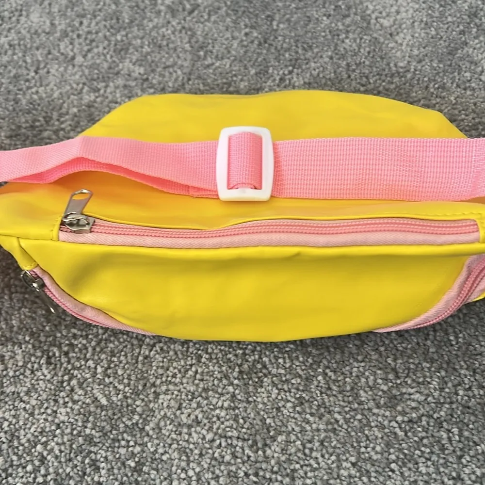 🛼💕💛80’s inspired FANNY PACK 💛💕🛼 perfect for a Barbie Halloween costume! 🎃 Yellow - Image 4