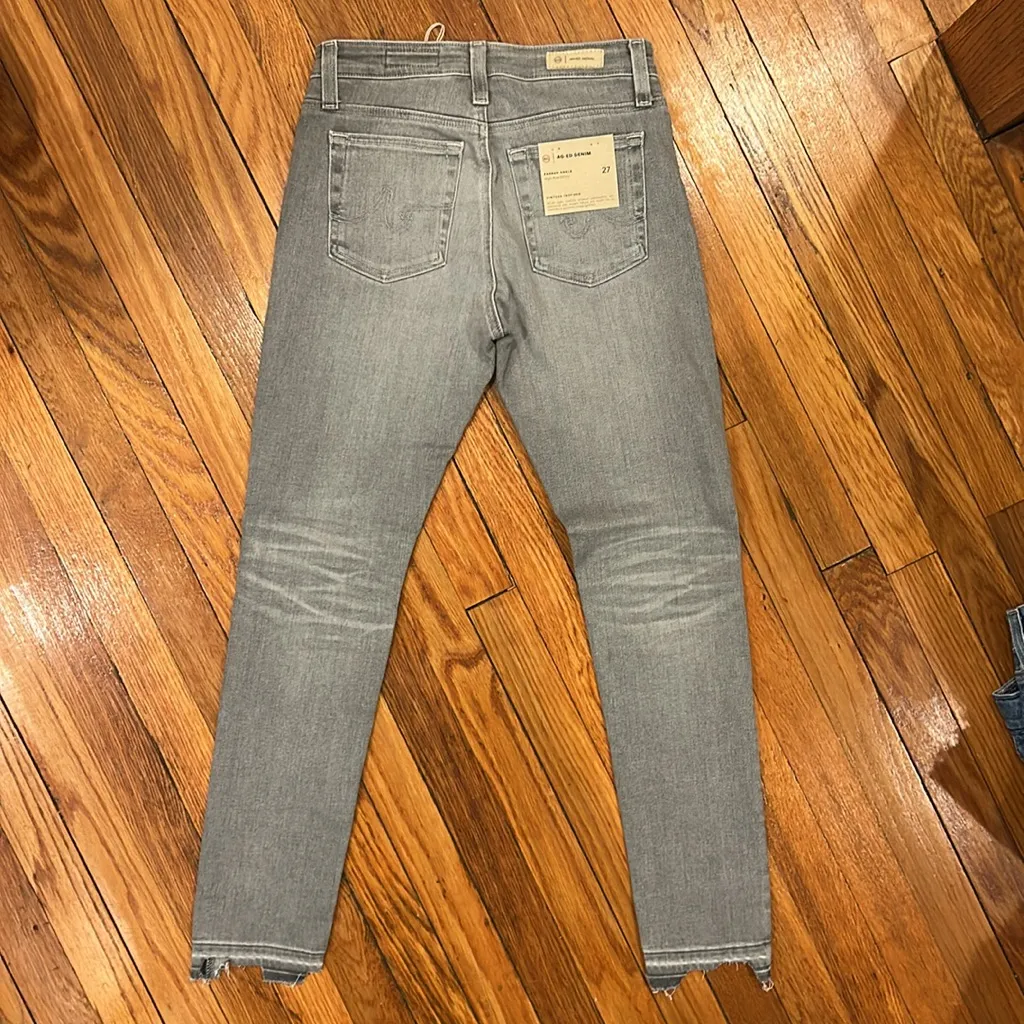 NWT AG Farrah Skinny Ankle Jeans - Image 9