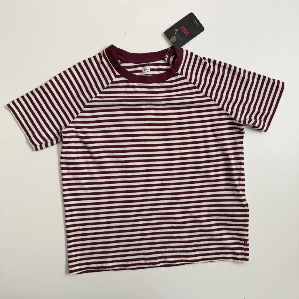 Levis Top Tee Shirt Raglan Striped Cropped Crewneck Soft Wine Burgundy Cream - Image 2