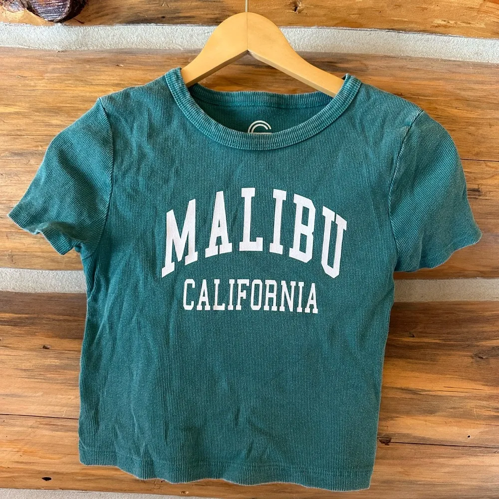 Social Culture Malibu Graphic Tee Size M - Image 2