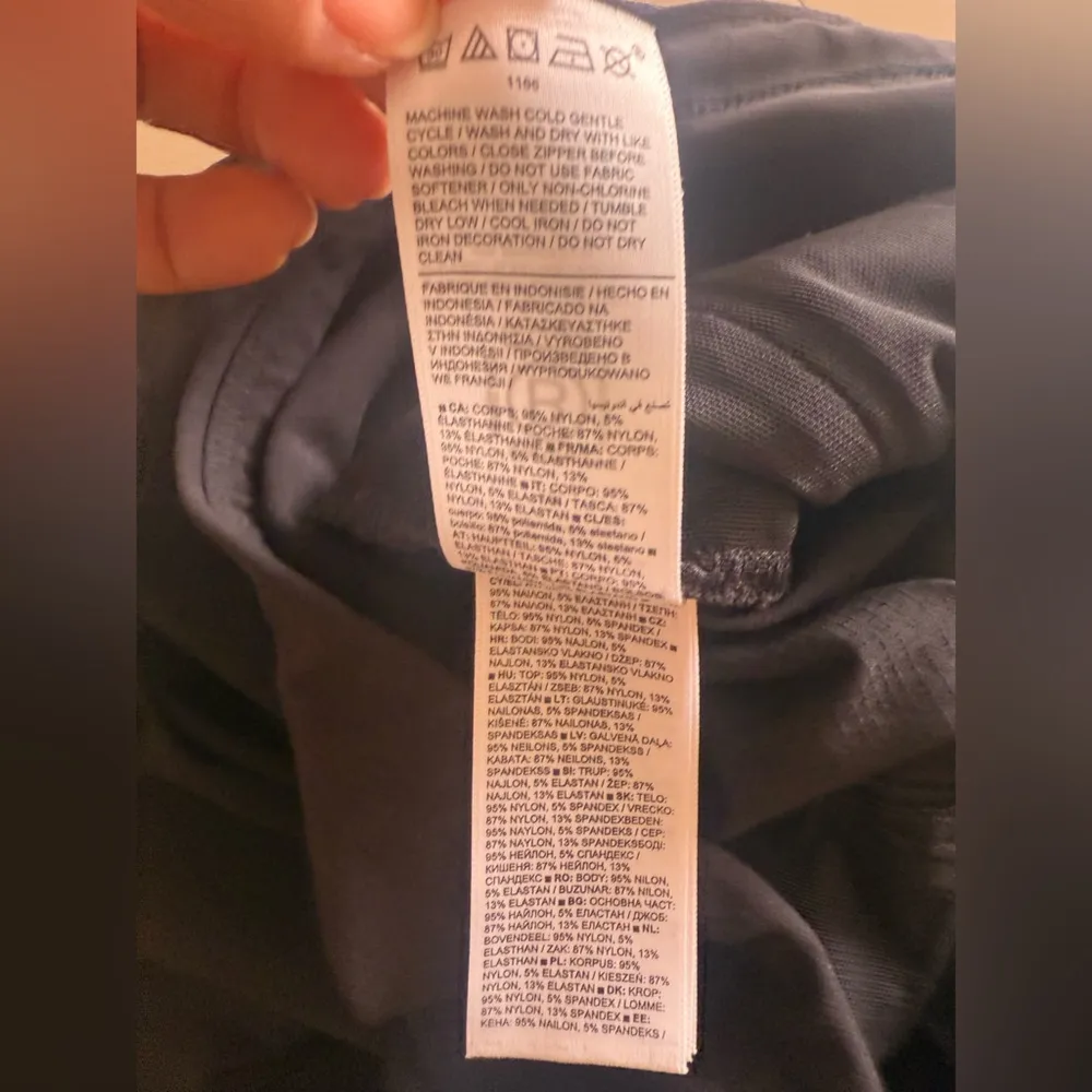 Athleta Trekkie North Jogger Women’s Sz 18Mountain Hiking Trail Pants Black - Image 3