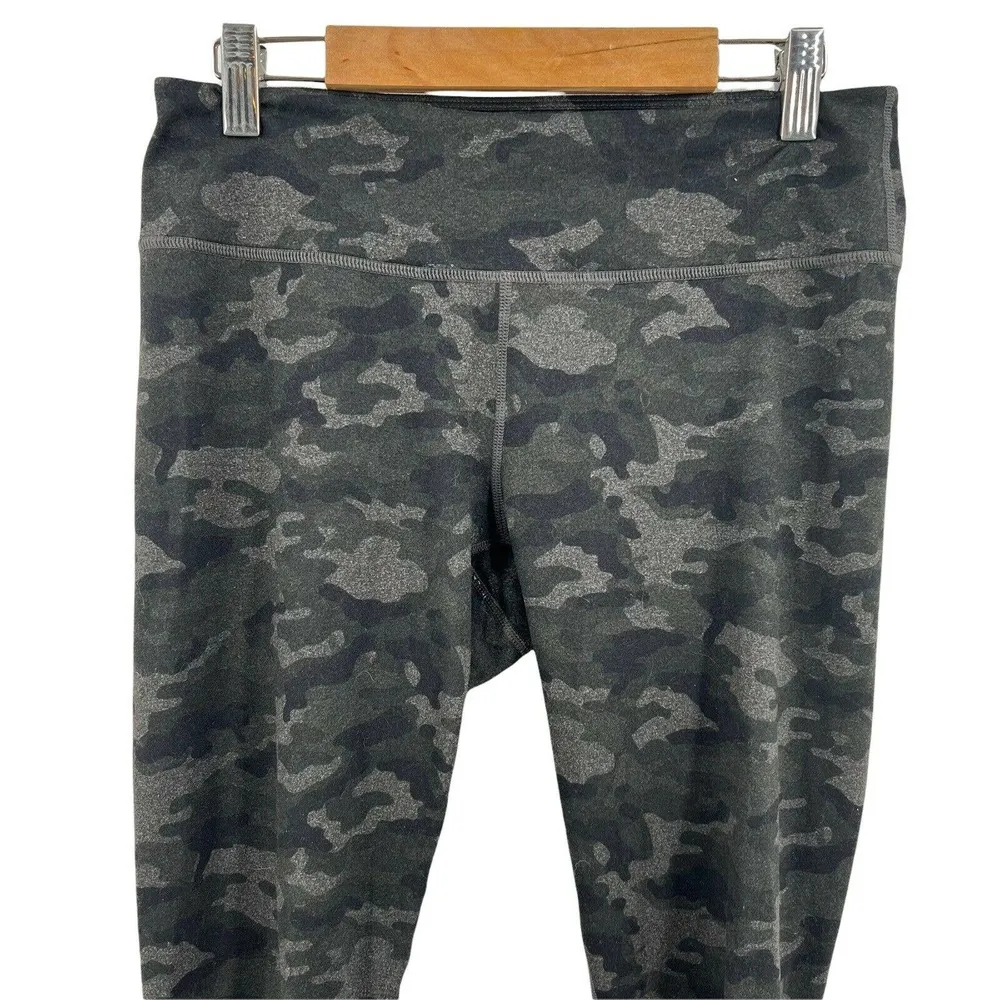 Fabletics High Waist Camo 28" Legging Small - Image 15