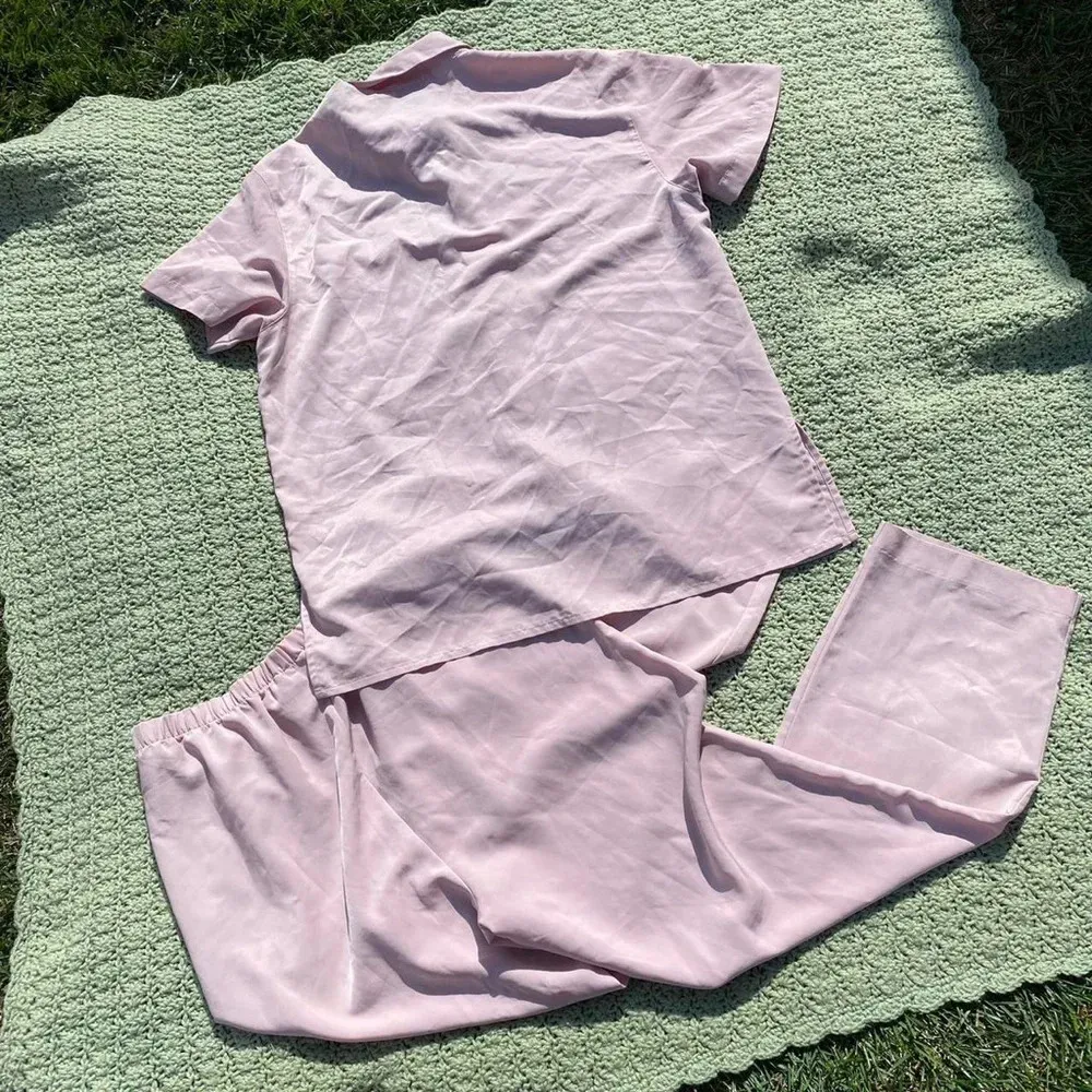 K.C. Studio Two piece light pink set
Women’s size 14 - Image 2