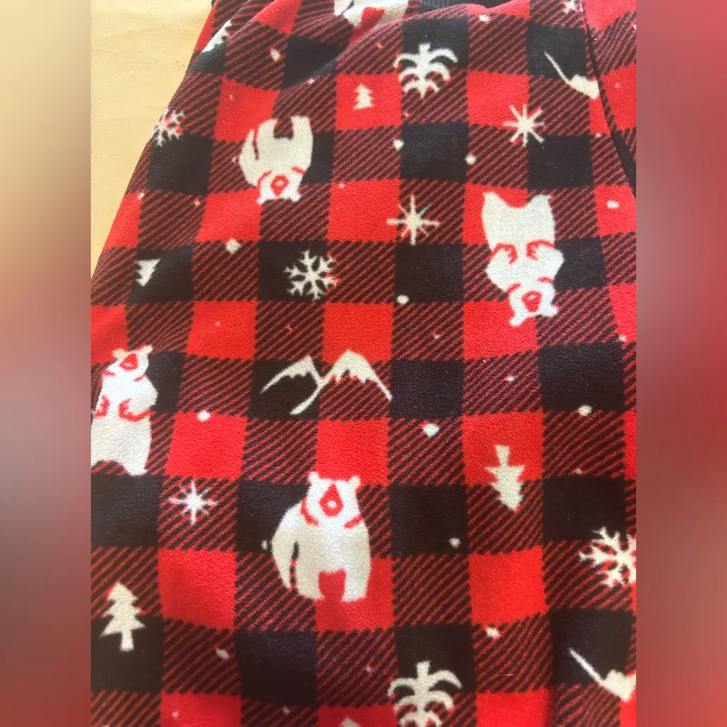 Wondershop Red and Black Plaid Pajama Pants with‎ Polar Bear Print Size M - Image 9