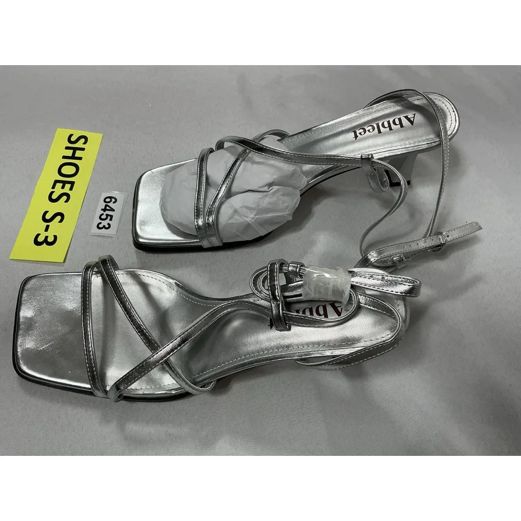 Womans NWOT Abbleet Strappy Formal Sandals 11 Silver Heel Open Toe - Image 3