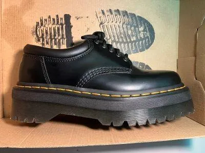 Dr. Martens  8053 LEATHER PLATFORM CASUAL SHOES - Image 4