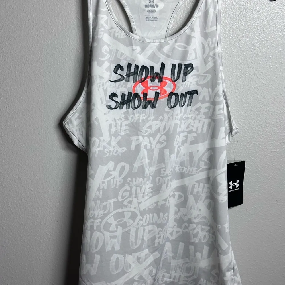 Under‎ Armour Women Athletic Gray Tank Top Compression Show Up Show Out Size M. - Image 5