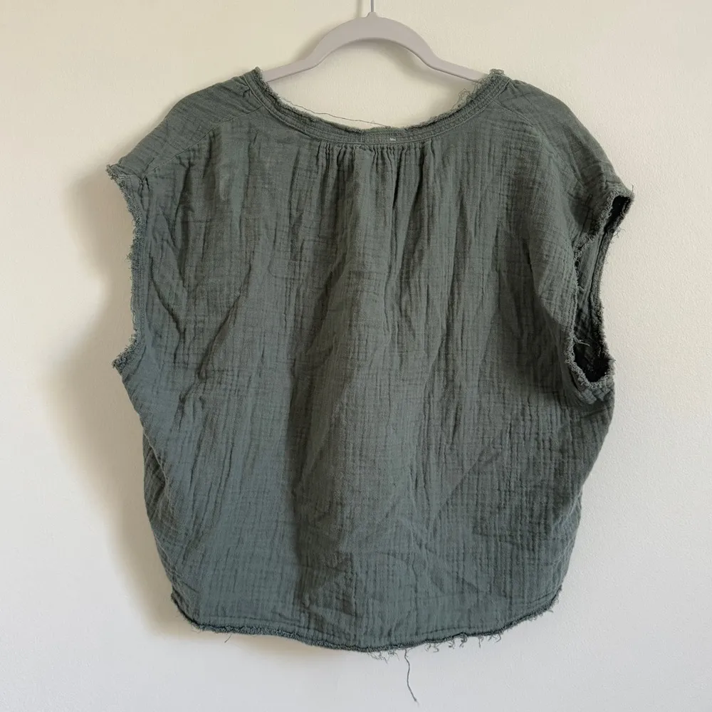Aerie Pool-To-Party Oversized Cropped Shirt Size Small Green Top Beach Summer - Image 5
