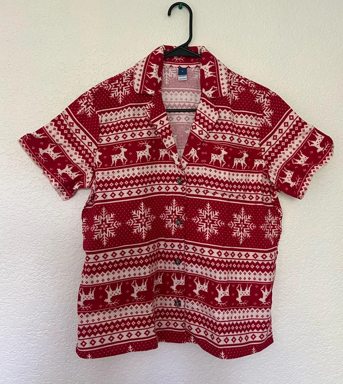 Old Navy Pajama Set Short Christmas Pattern Red S - Image 6