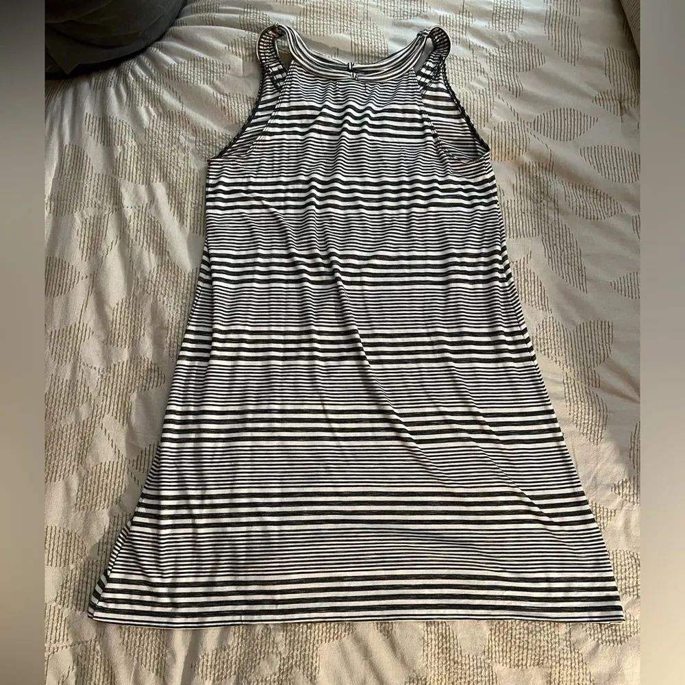 Max Studio Black and White Striped Top - Image 3