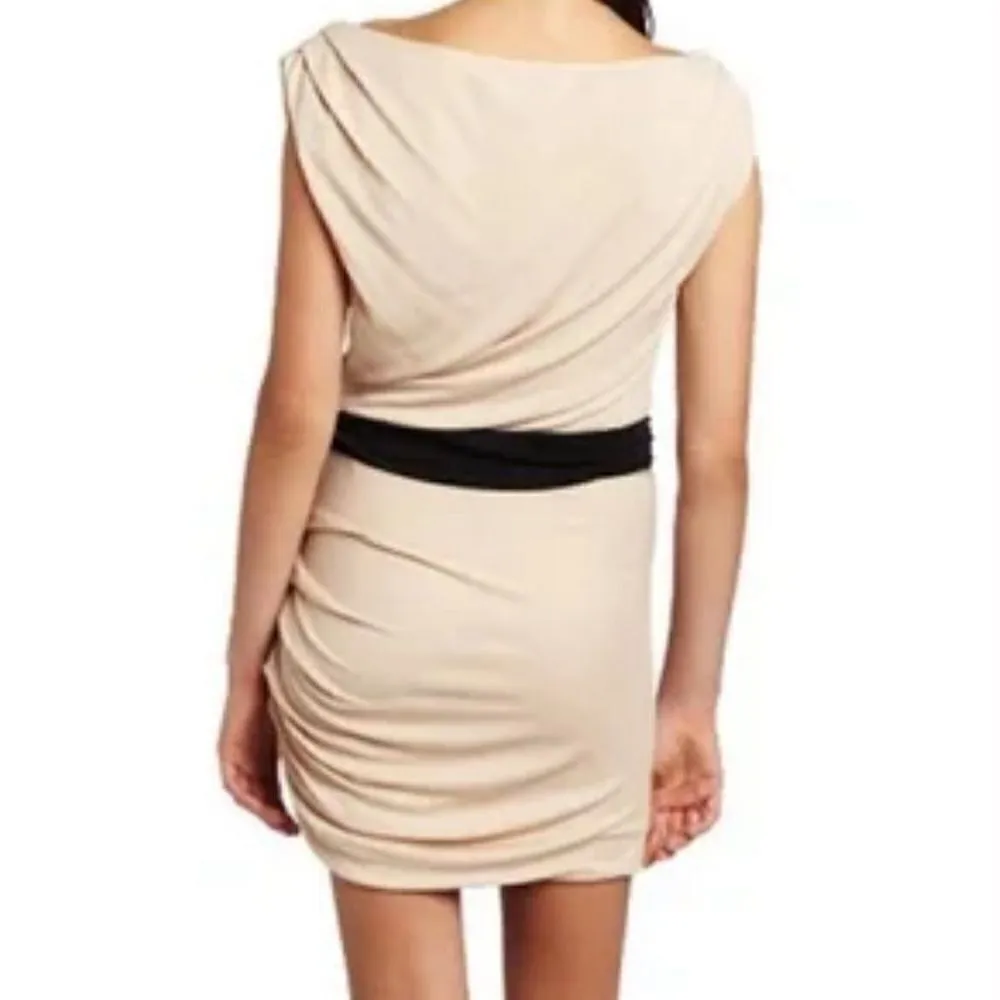 Halston Heritage side‎ ruched mini dress size M - Image 2