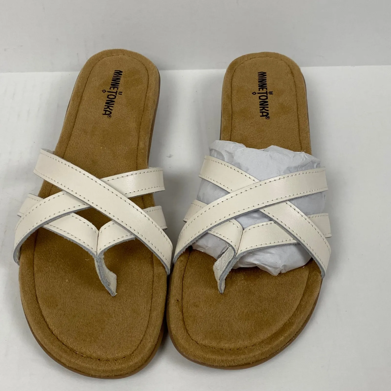 Minnetonka Sunny Thong Sandals Women's Size 11‎ Narrow White Leather Criss Cross - Image 2