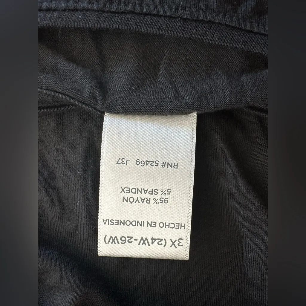 Cold Shoulder Black Top. - Image 3