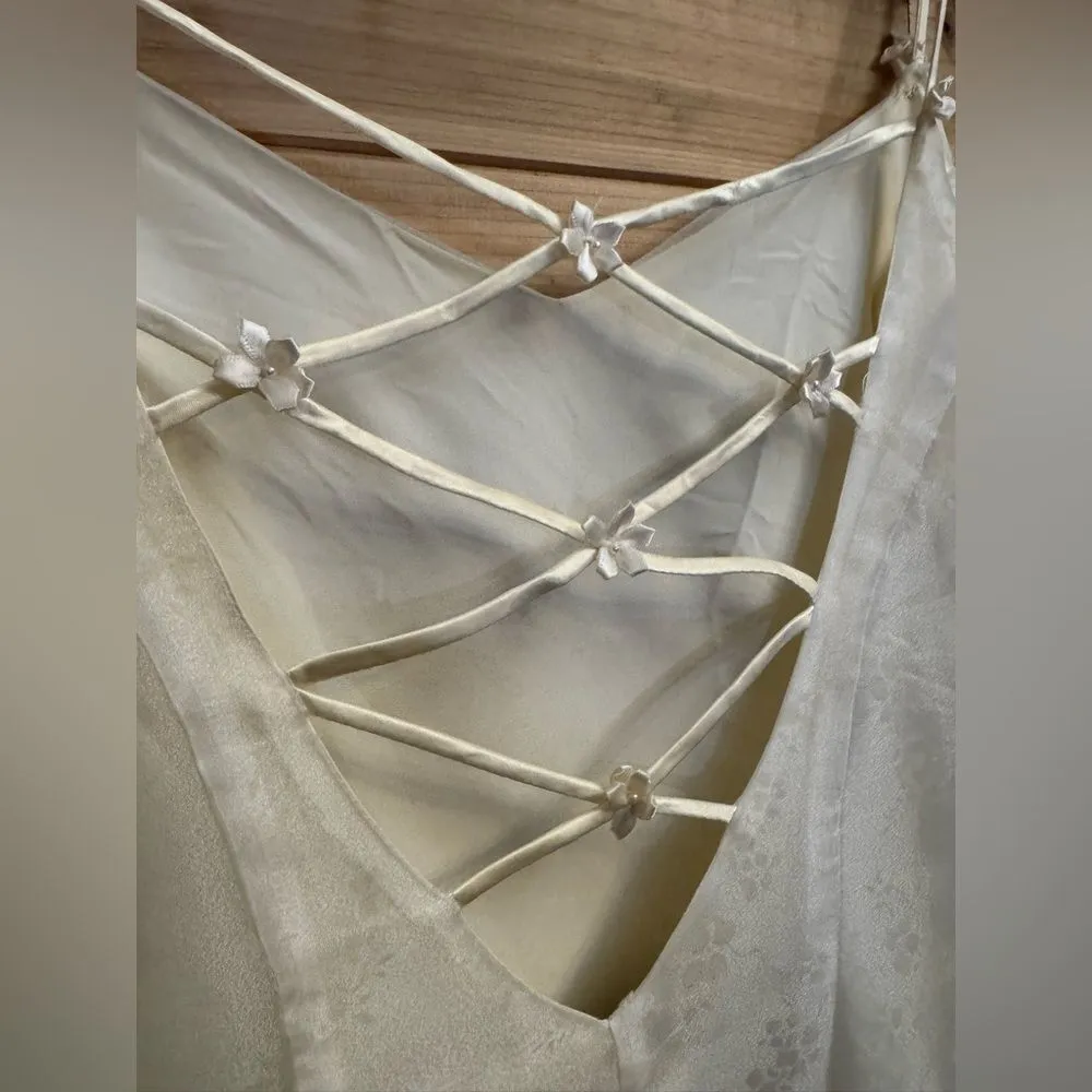 Vintage Zum Zum Niki Livas Size Medium Pale Daffodil Cross Back Floral Ball Gown Yellow - Image 13