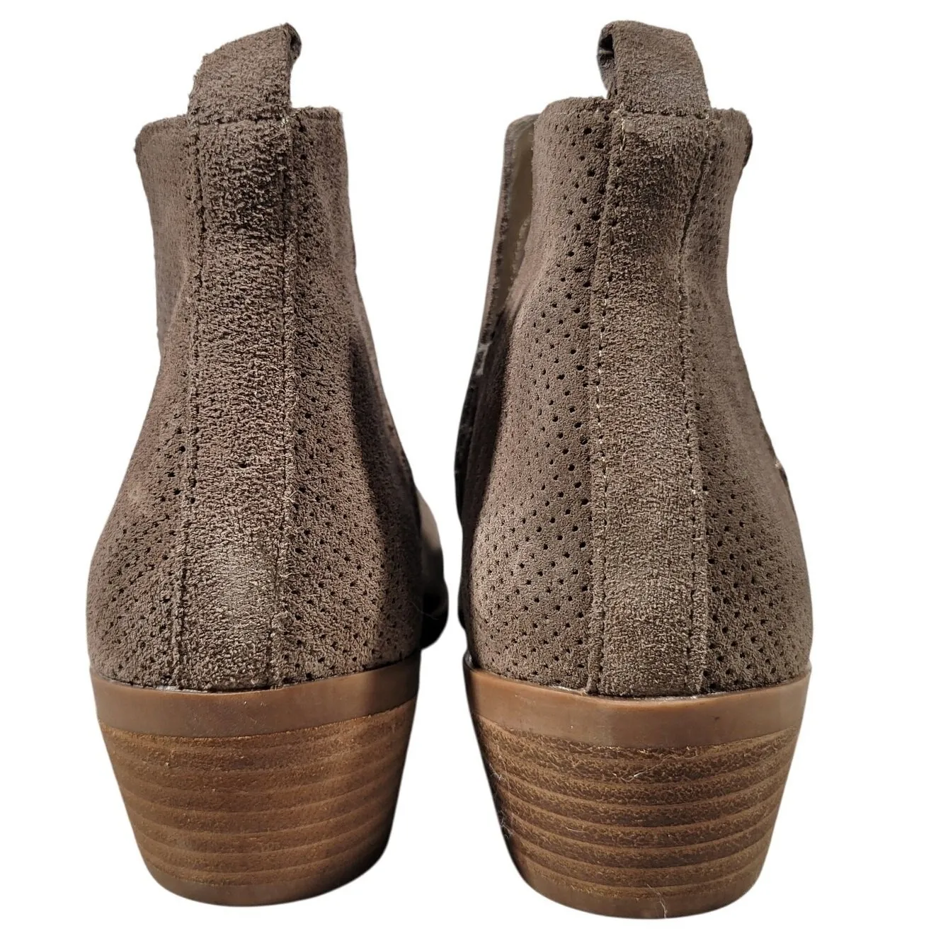Steve Madden Suede Ankle Booties‎ Taupe V Cut Out Perforated Heel Shoes 9 NEW - Image 8