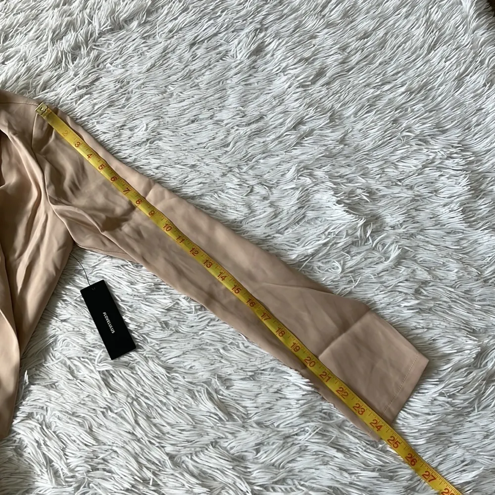 Lulus  Miss Punctuality Taupe Lightweight Blazer size Medium - Image 8