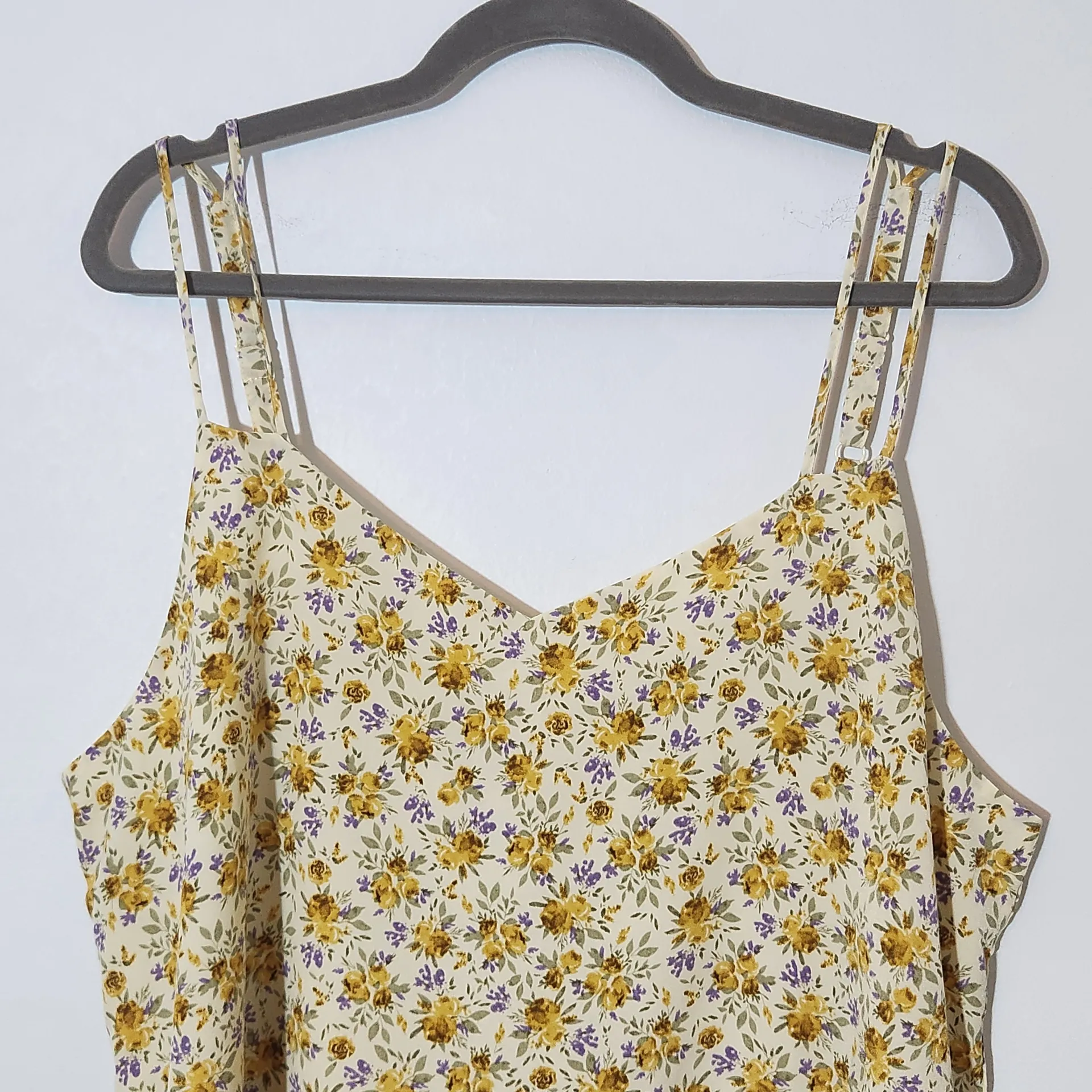 Skies are Blue Butter Yellow Floral Tank Top with Double Straps NWT Size XL - Image 3