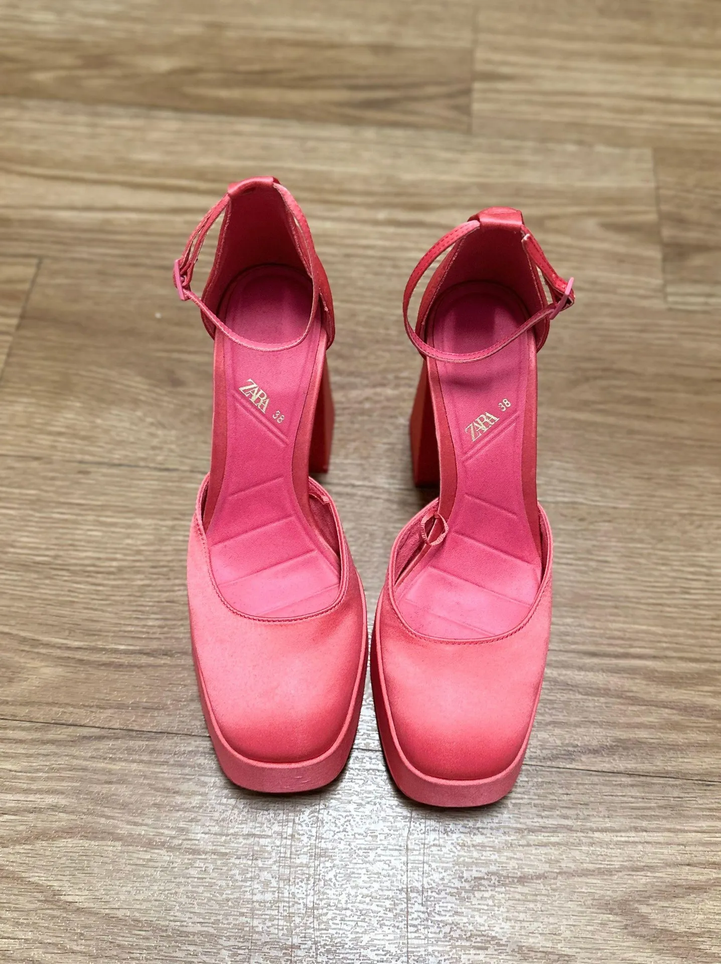 pink platform shoes - Image 2
