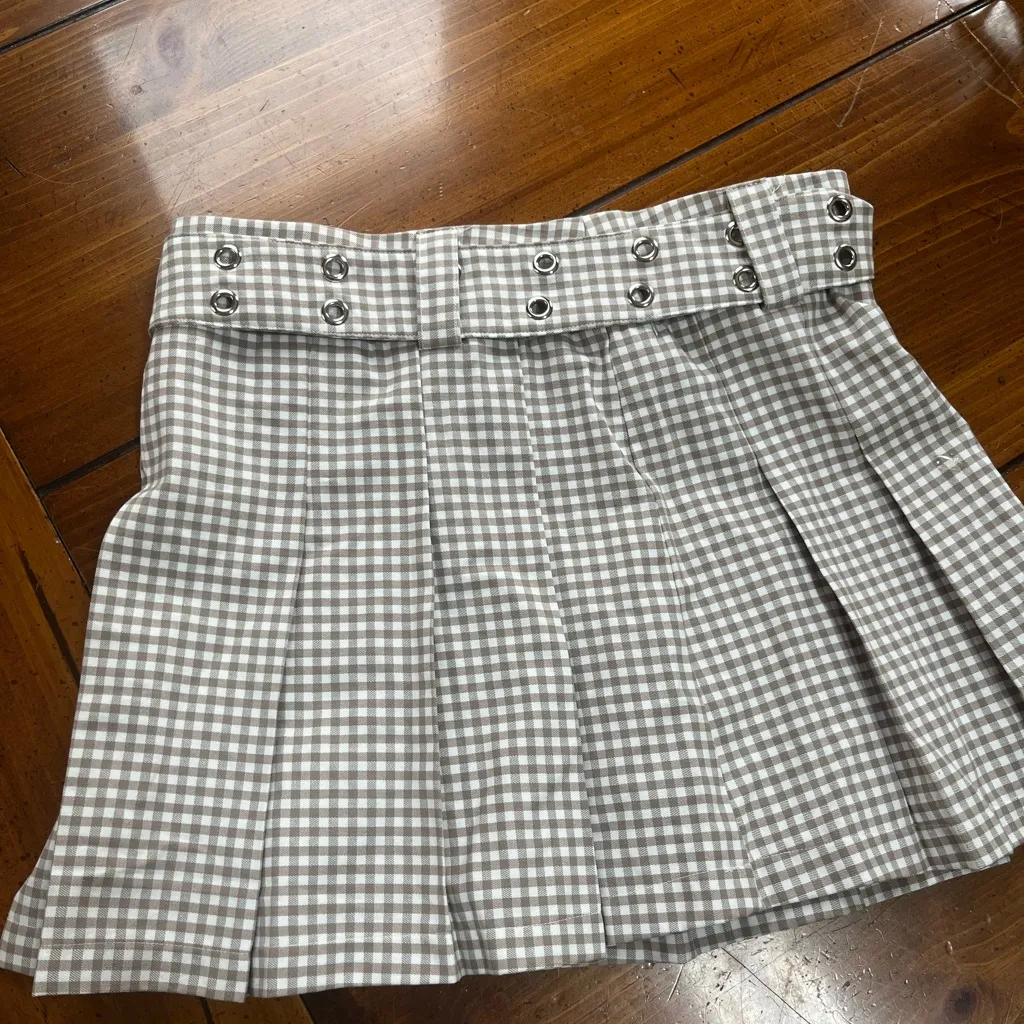 Forever 21 green Gingham Mini Skirt - Image 7