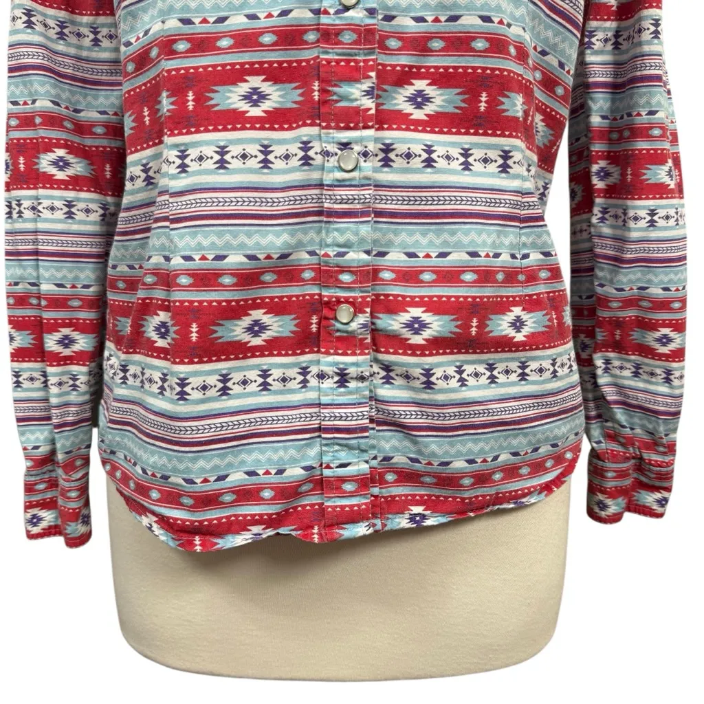 Panhandle Women’s Western Aztec Print Snap Button Shirt Medium - Image 3