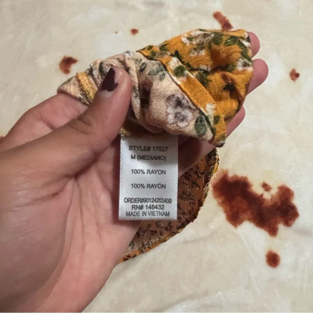 Yellow Floral blouse/ tank top - Image 5