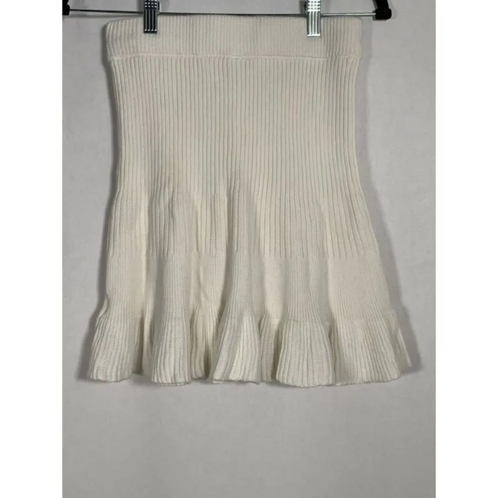 Free people solid gold rib knit mini skirt in ivory‎ size medium - Image 3
