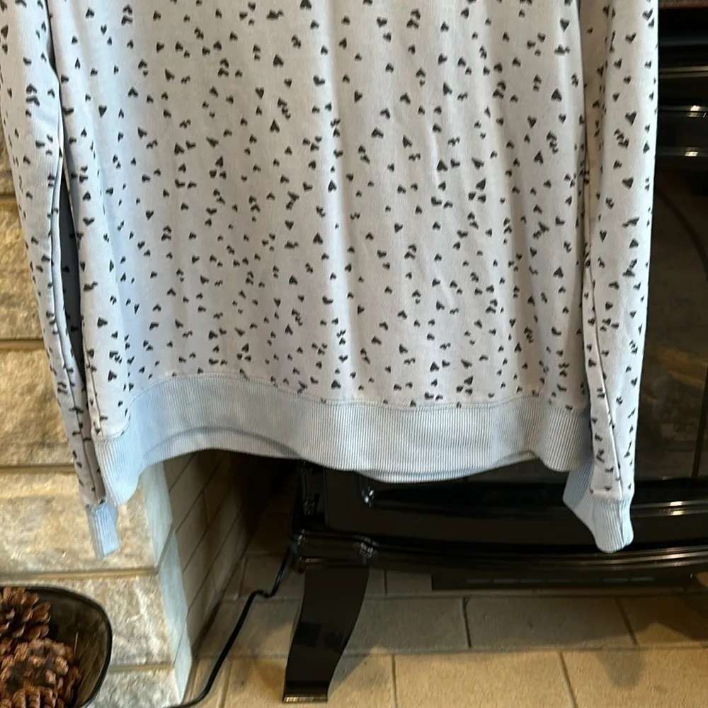 Bare Necessities blue sweatshirt with black heart, print size small - Image 7