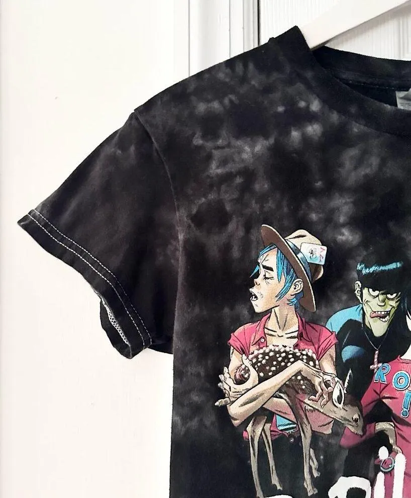 Gorillaz Black Tie Dye Graphic Band Tee Small Gildan Y2K White Stitch - Image 3