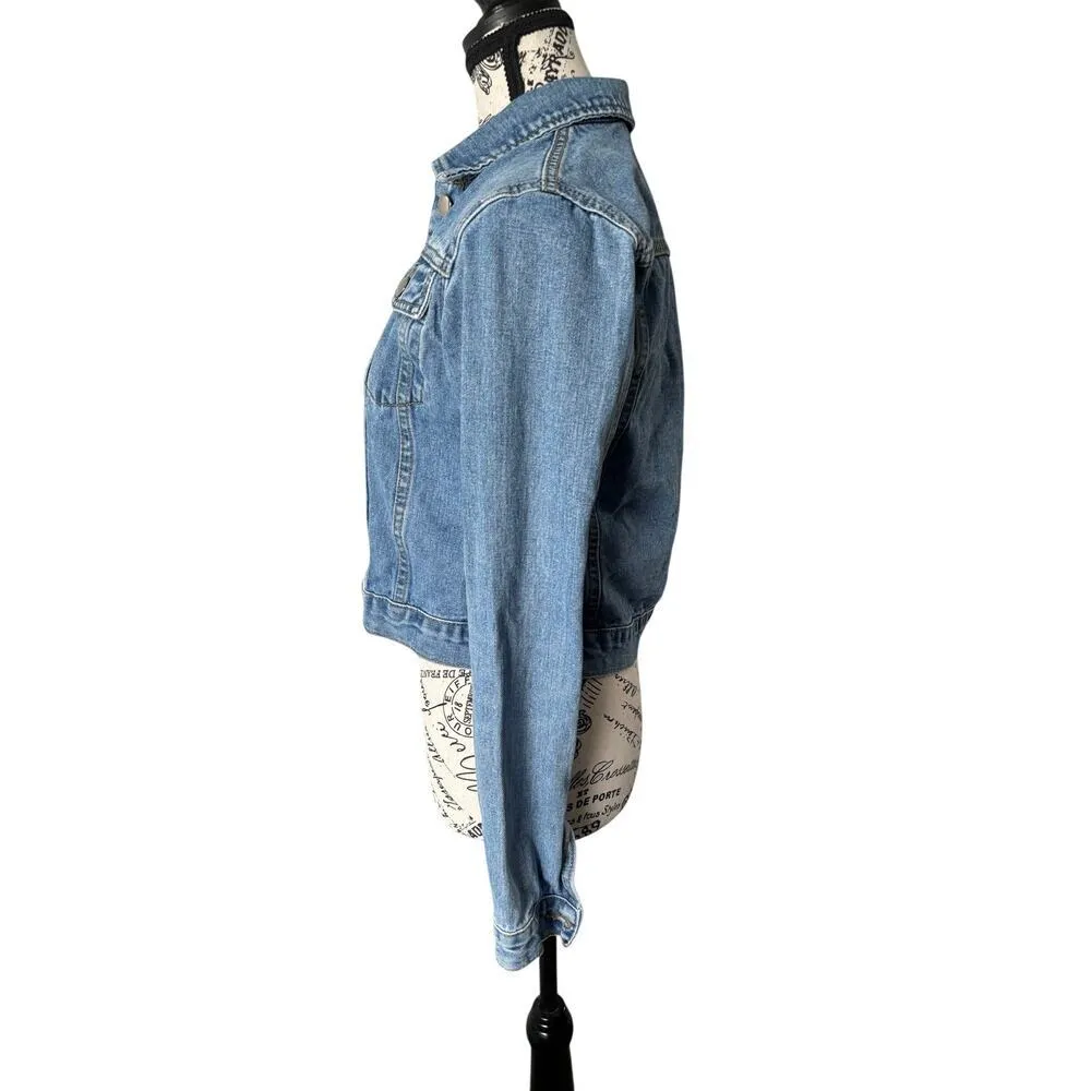 Boohoo  cropped denim jacket - Image 2