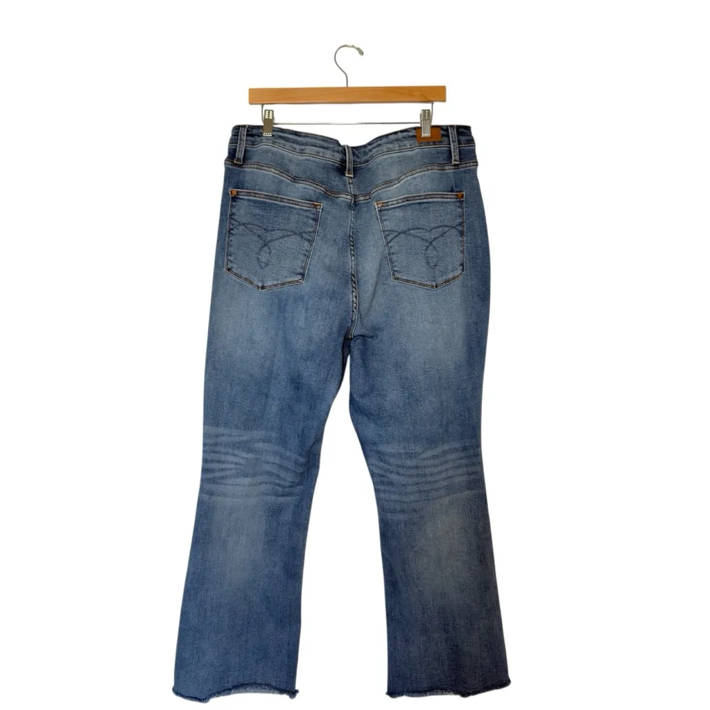 Judy Blue 20W Bootcut Jeans Raw Hems High Rise Blue Wash Country Chic - Image 2