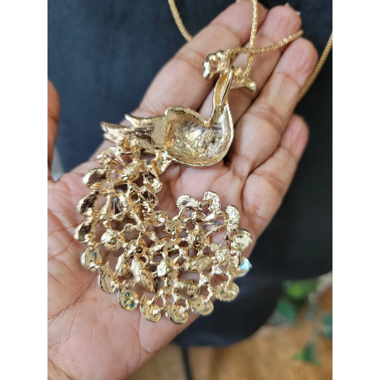 Betsey Johnson Elegant Peacock Pendant Necklace Blue Crystals And Lobster Clasp - Image 6