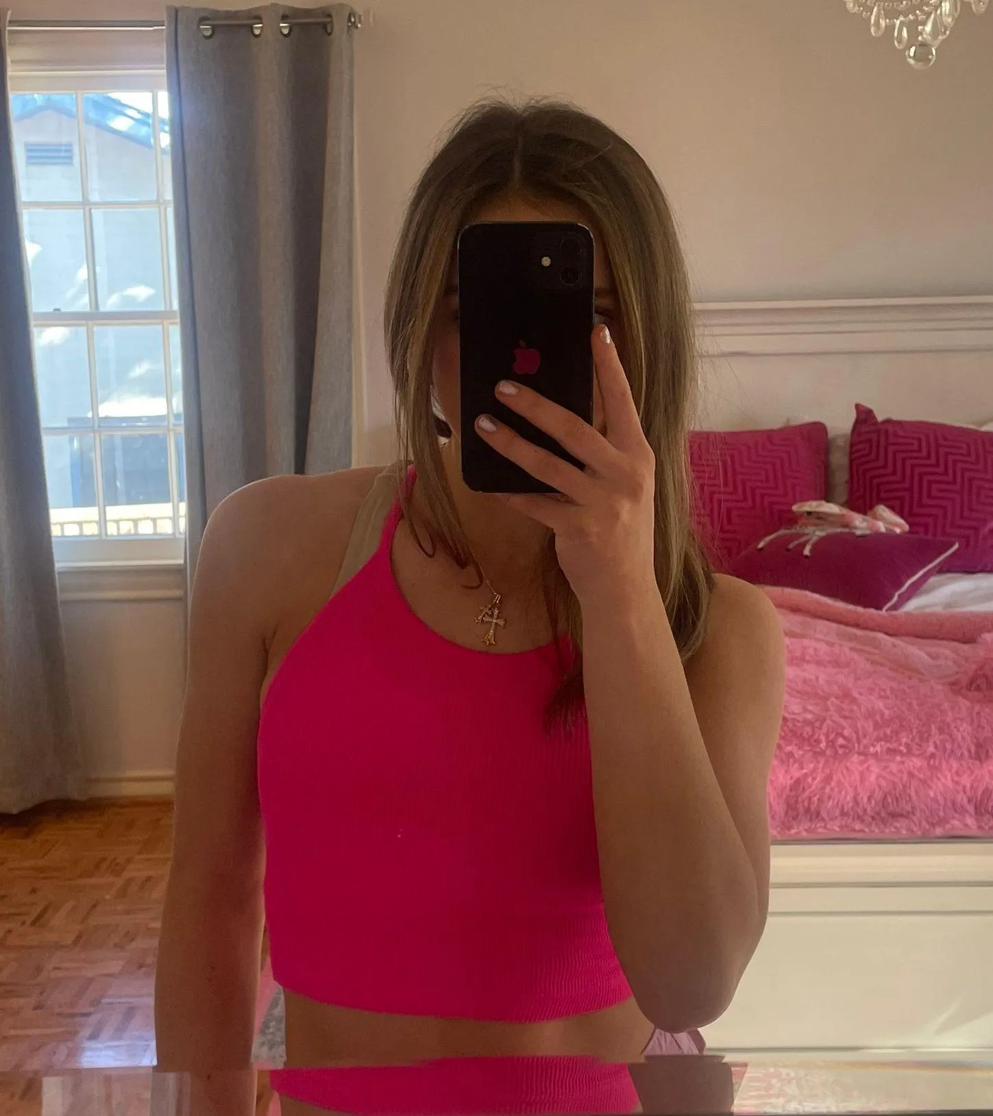 Sports Bra / Crop Top - Image 2
