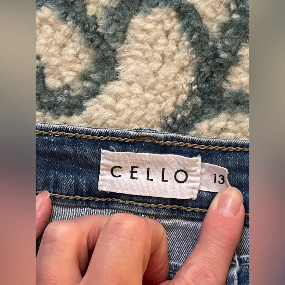 Cello Distressed Blue Jeans Size‎ 13 - Image 6