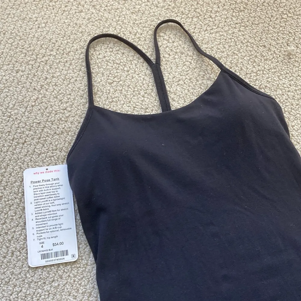 LULULEMON Power Pose Tank Top with Shelf Bra Black A/B Cup Luon Size 4 EUC - Image 8