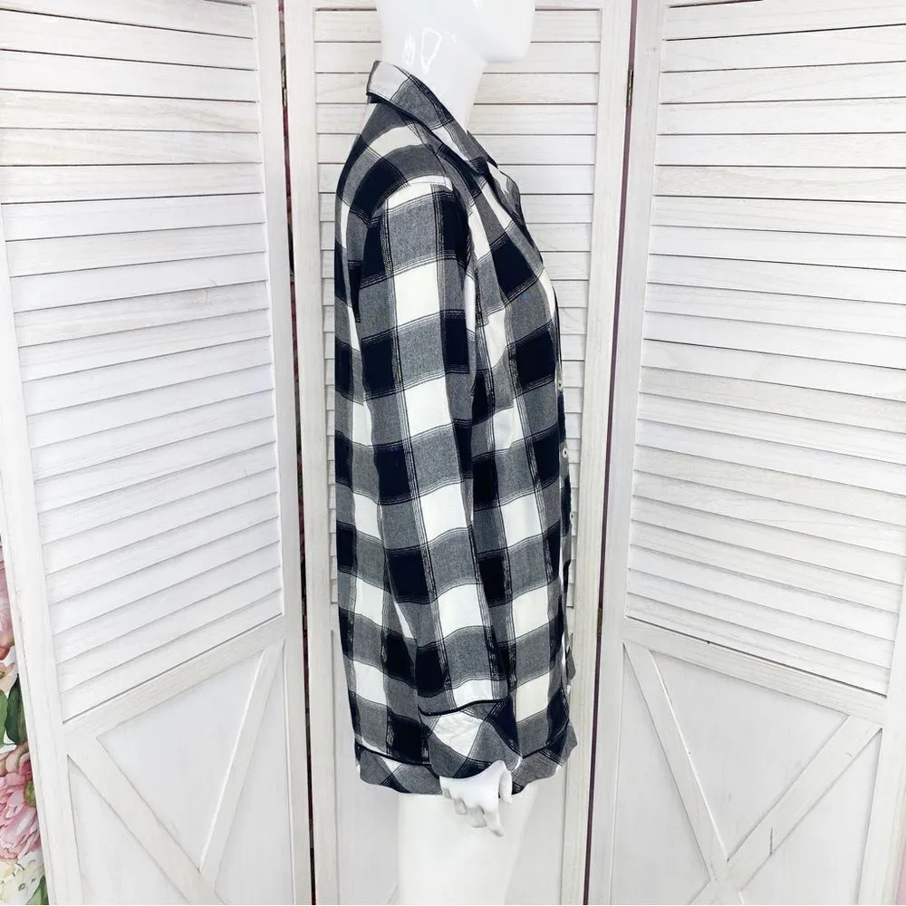 Victoria’s Secret Plaid‎ Flannel Shorts Sleep Romper Black White Small - Image 3