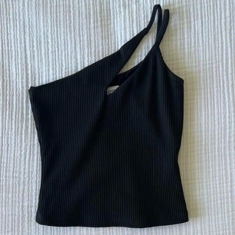 NEW Princess Polly halter neck one shoulder cut out top - Image 3