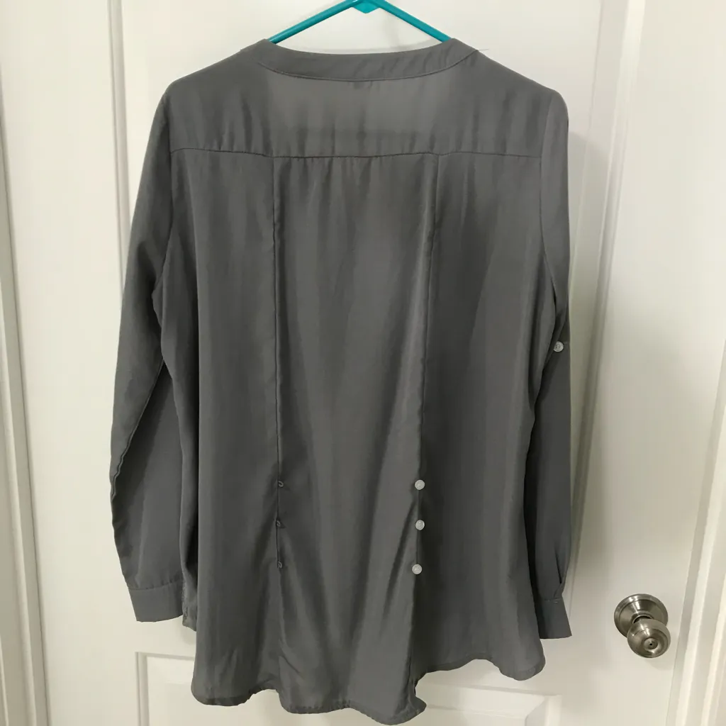 Womens Gray Lined Floral Lace Long Sleeve Shirt Blouse Top Size Large - Image 5