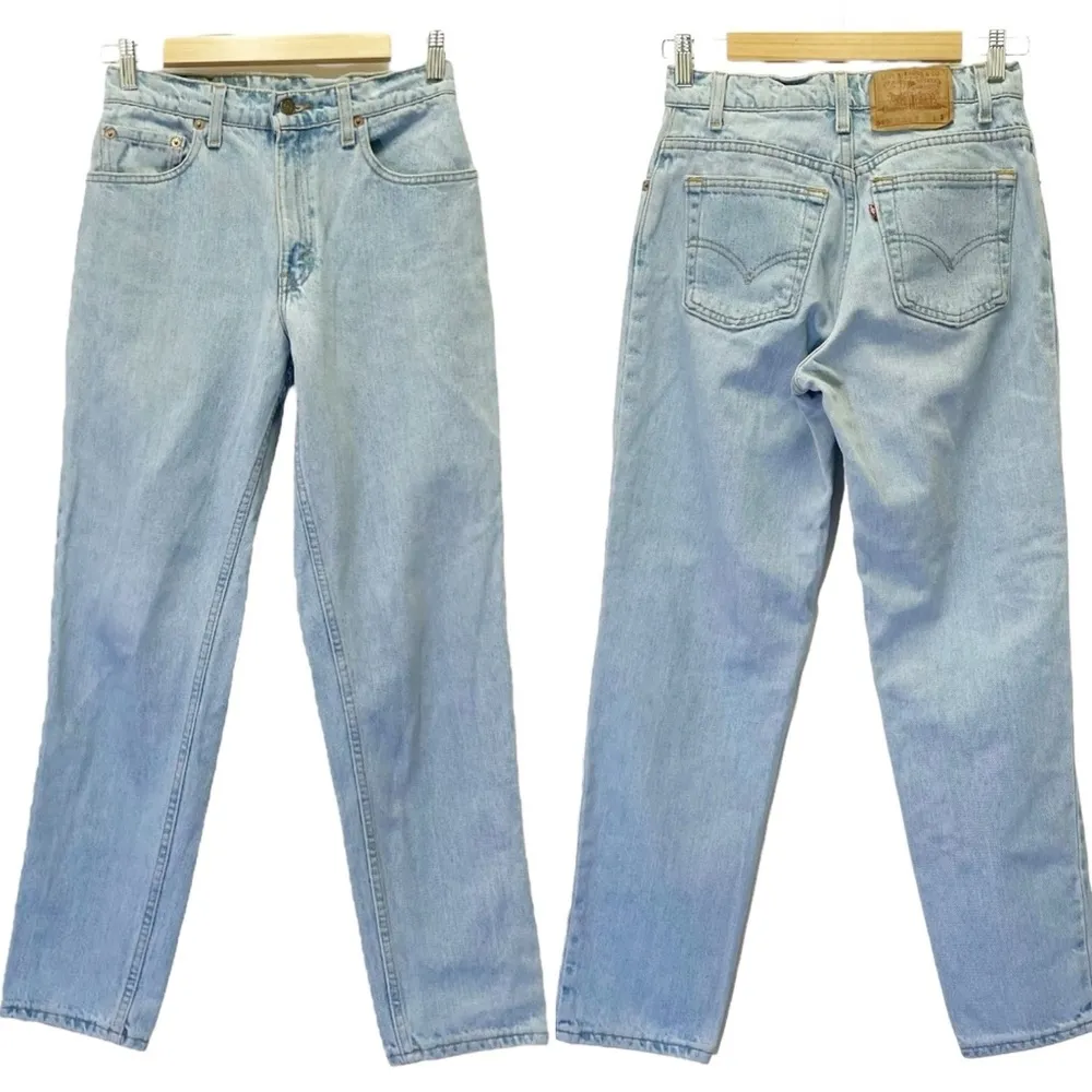 Vintage Levi’s 550 Relaxed Fit Tapered Leg Jeans Light Wash Women’s Size 27 | 4 - Image 10