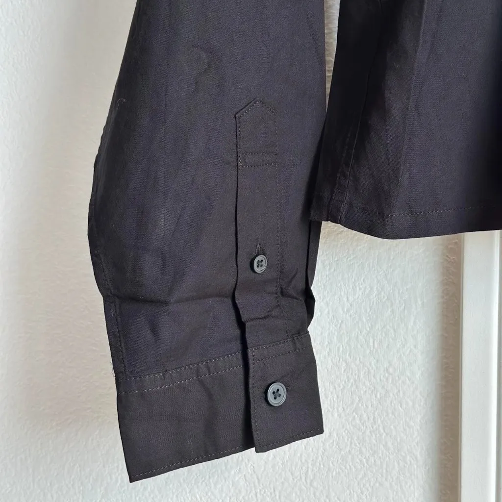 Everlane The Way-Short Shirt in Silky Cotton in Black, Size Medium - Image 8