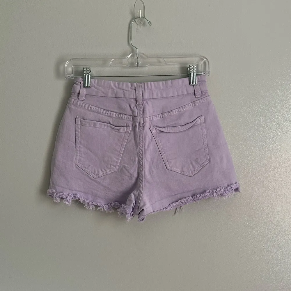 No Boundaries lilac Button Fly Jean Shorts Sz 1 - Image 3