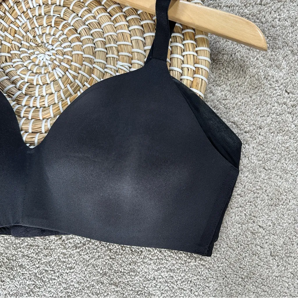 Wacoal Women’s Ultimate Side Smoother Wirefree Bra in Black 36D - Image 5