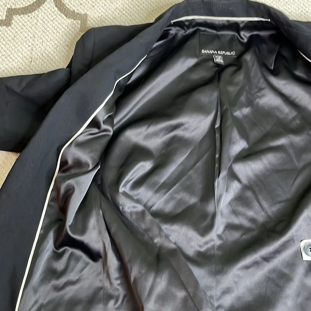 Banana Republic one button closure wool black blazer jacket - Image 15