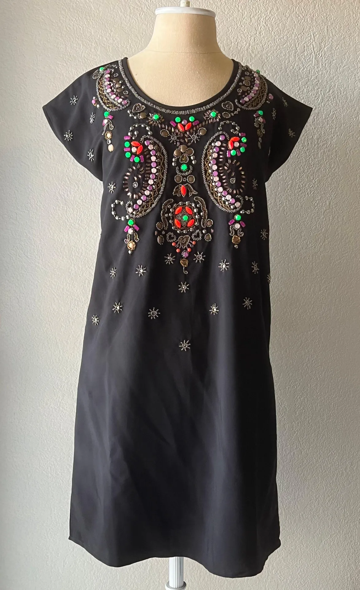 By Yumi Chiaroscuro Black Shift Beaded Jeweled Boho Dress Sz XS - Image 2