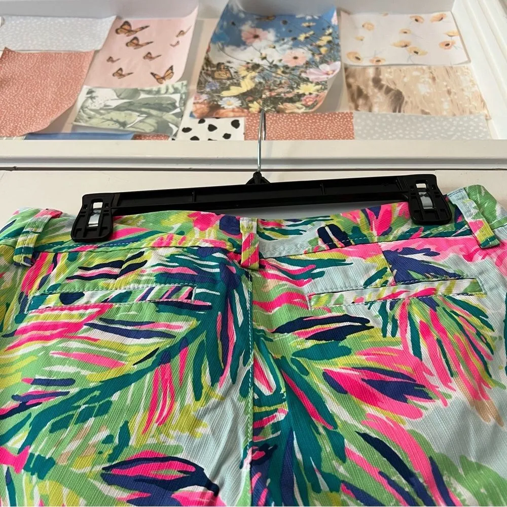 Callahan Short in Island Time Colorful Palm Tree Print Size 4 - Image 3