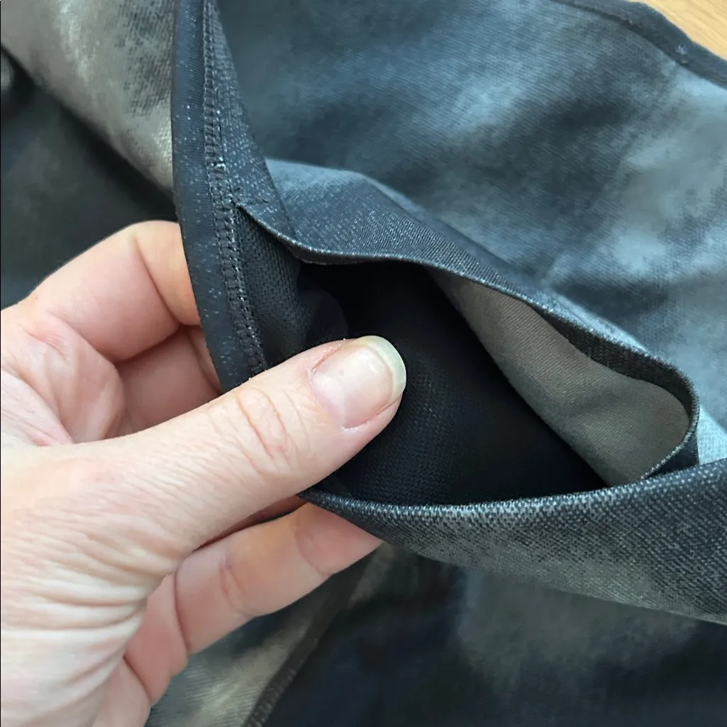 Nike Dri-fit One Luxe Training Shorts - Image 10