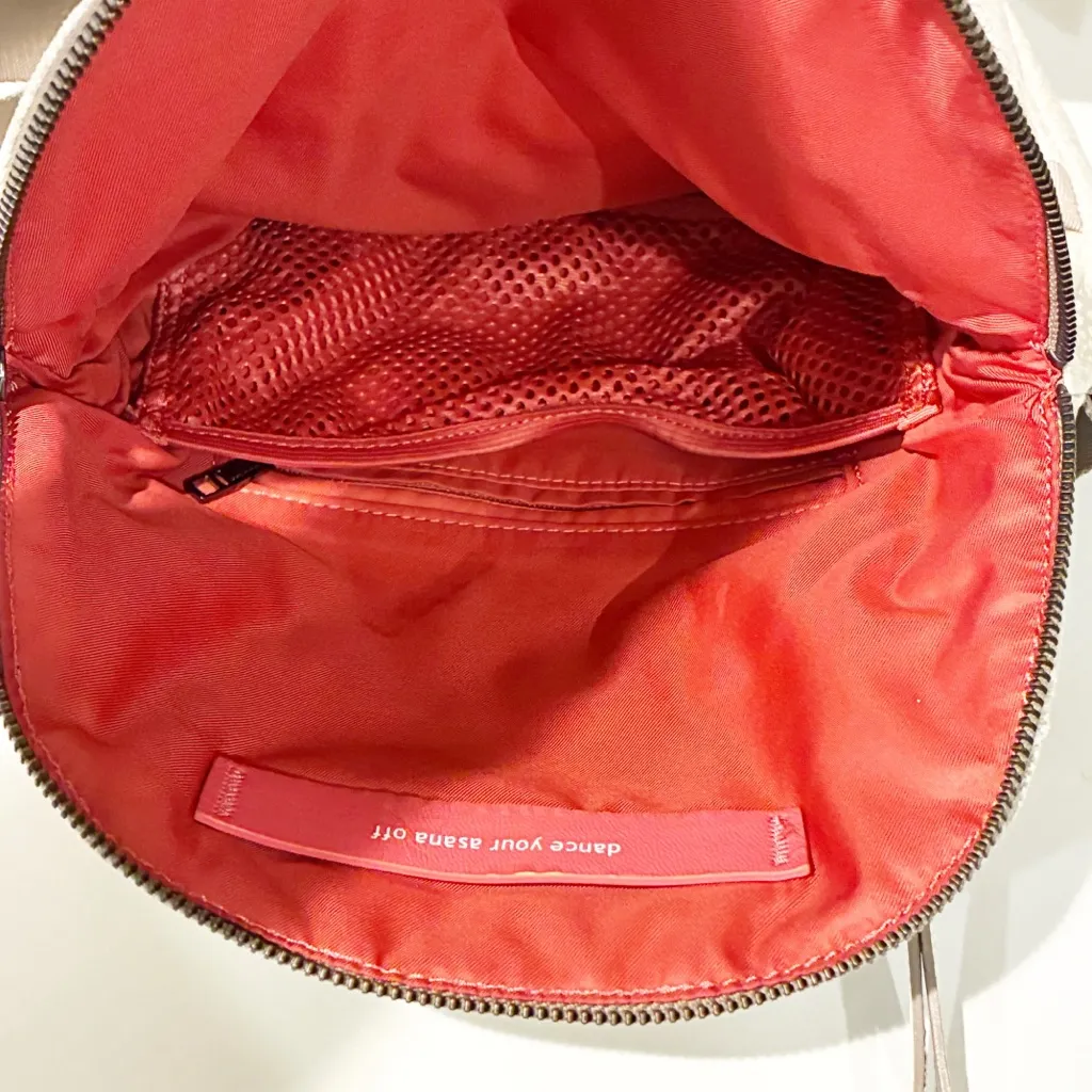 Lululemon Cream Speckled All Night Festival Crossbody Bag Nylon - Image 4