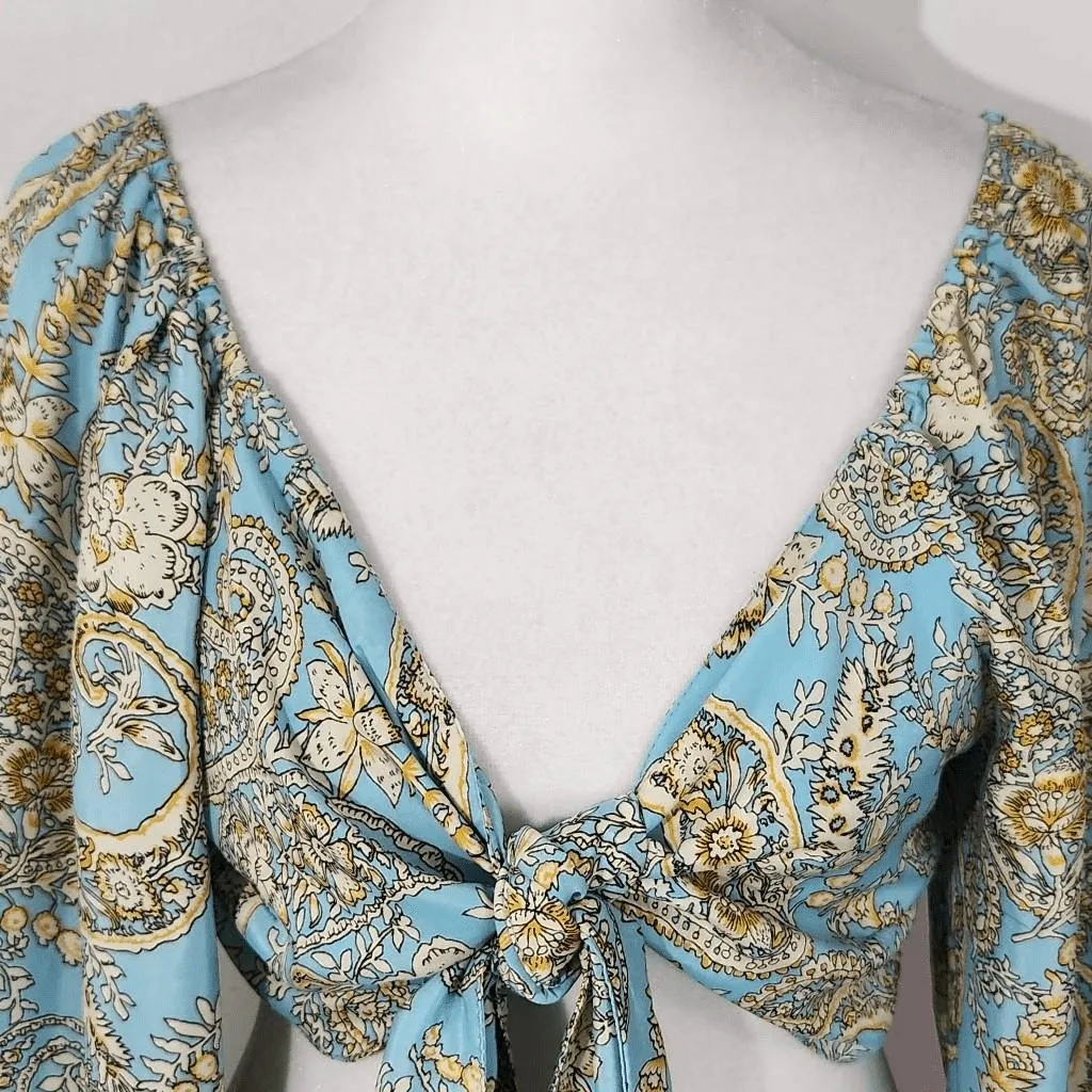 Karma Highway Blue Cream Crop Top with Full Sleeves and Tie Waist One Size Size undefined - Image 4