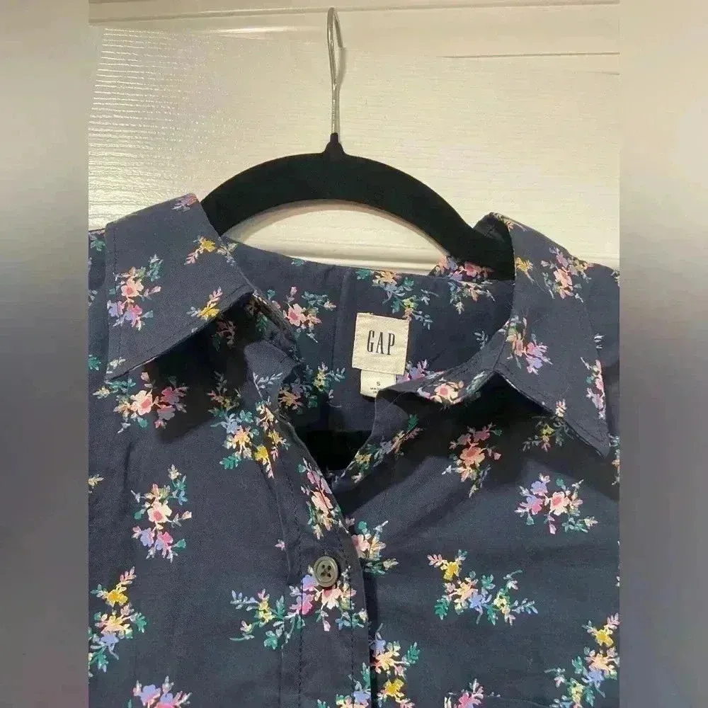Gap Navy Blue Floral Cotton Long Sleeve Collared Button Down Size Small - Image 5